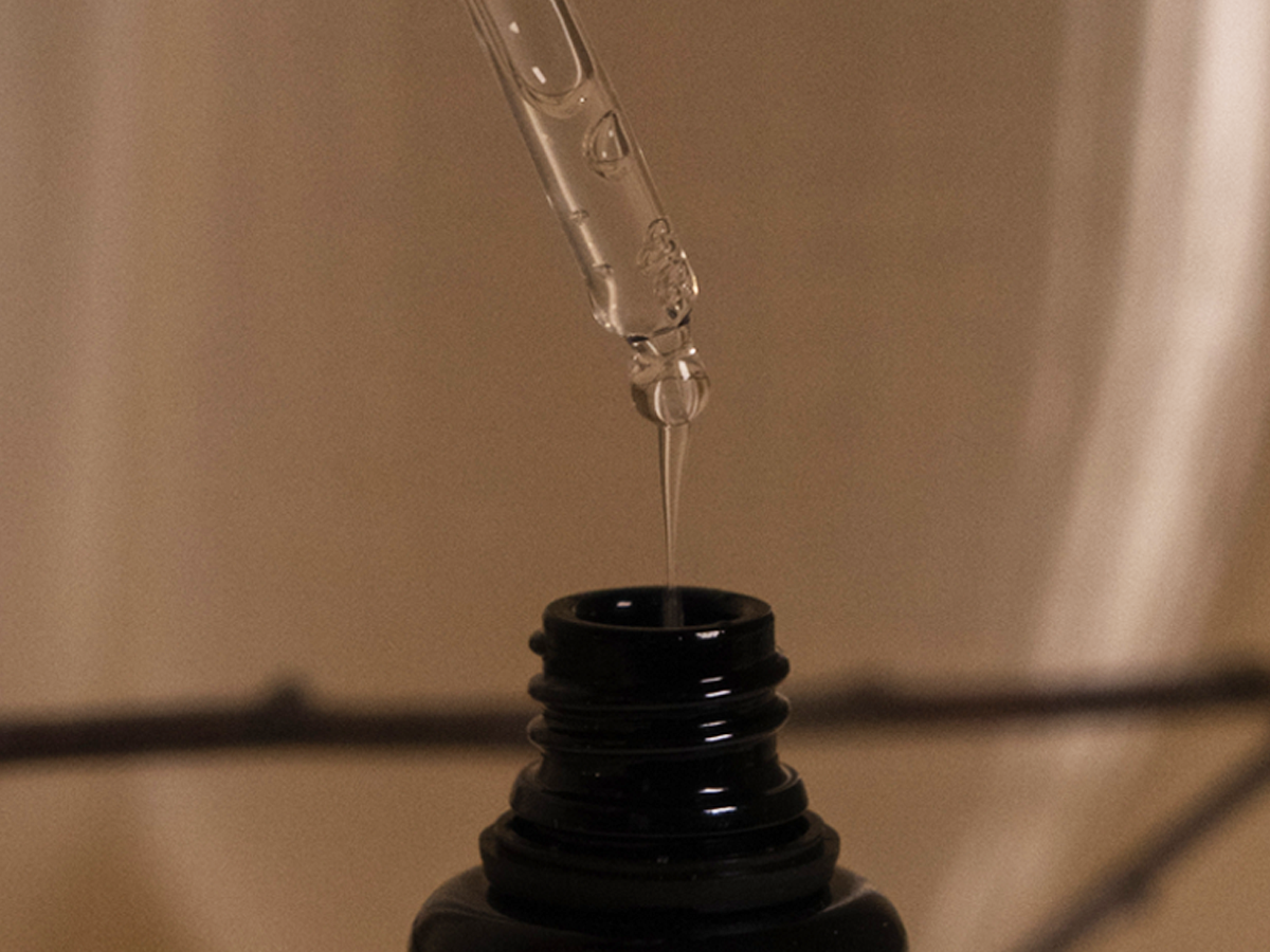 Facial Oils and Serums, how do I choose?